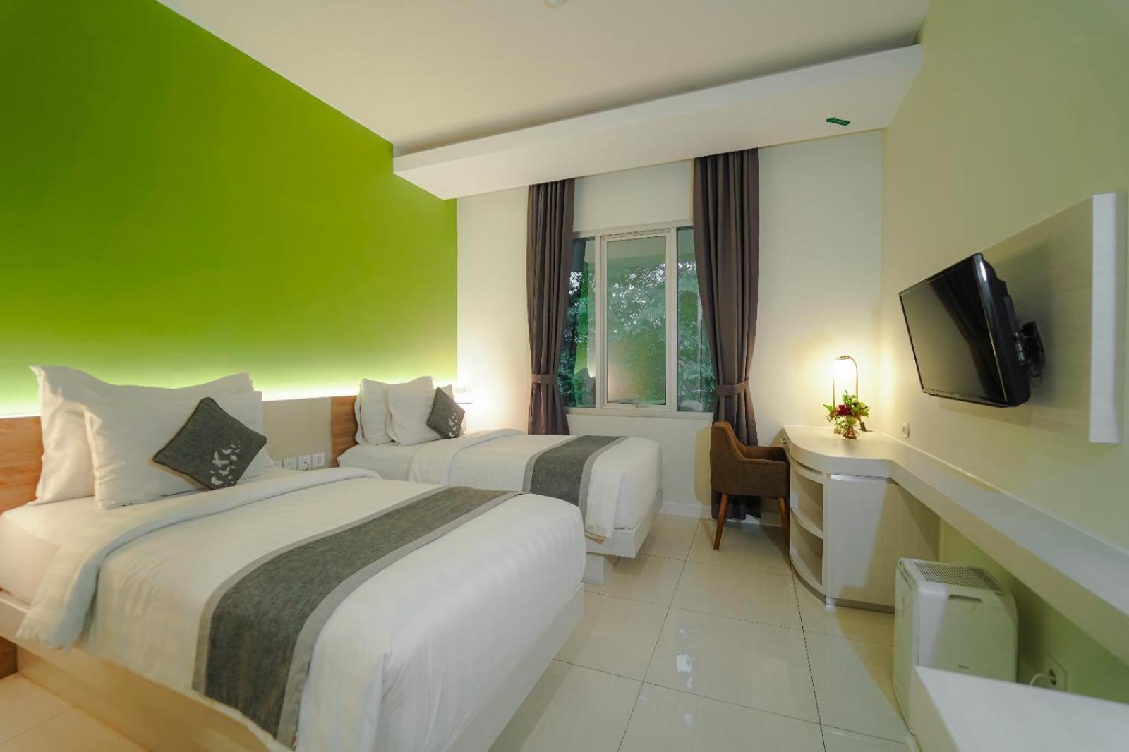 Patra Bandung Hotel Ngoại thất bức ảnh
