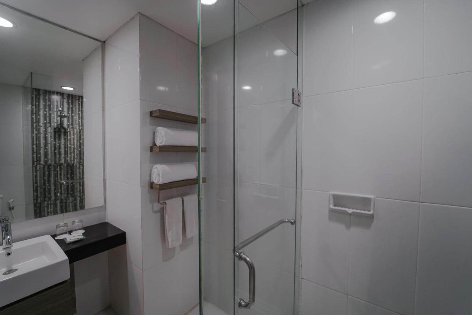 Patra Bandung Hotel Ngoại thất bức ảnh