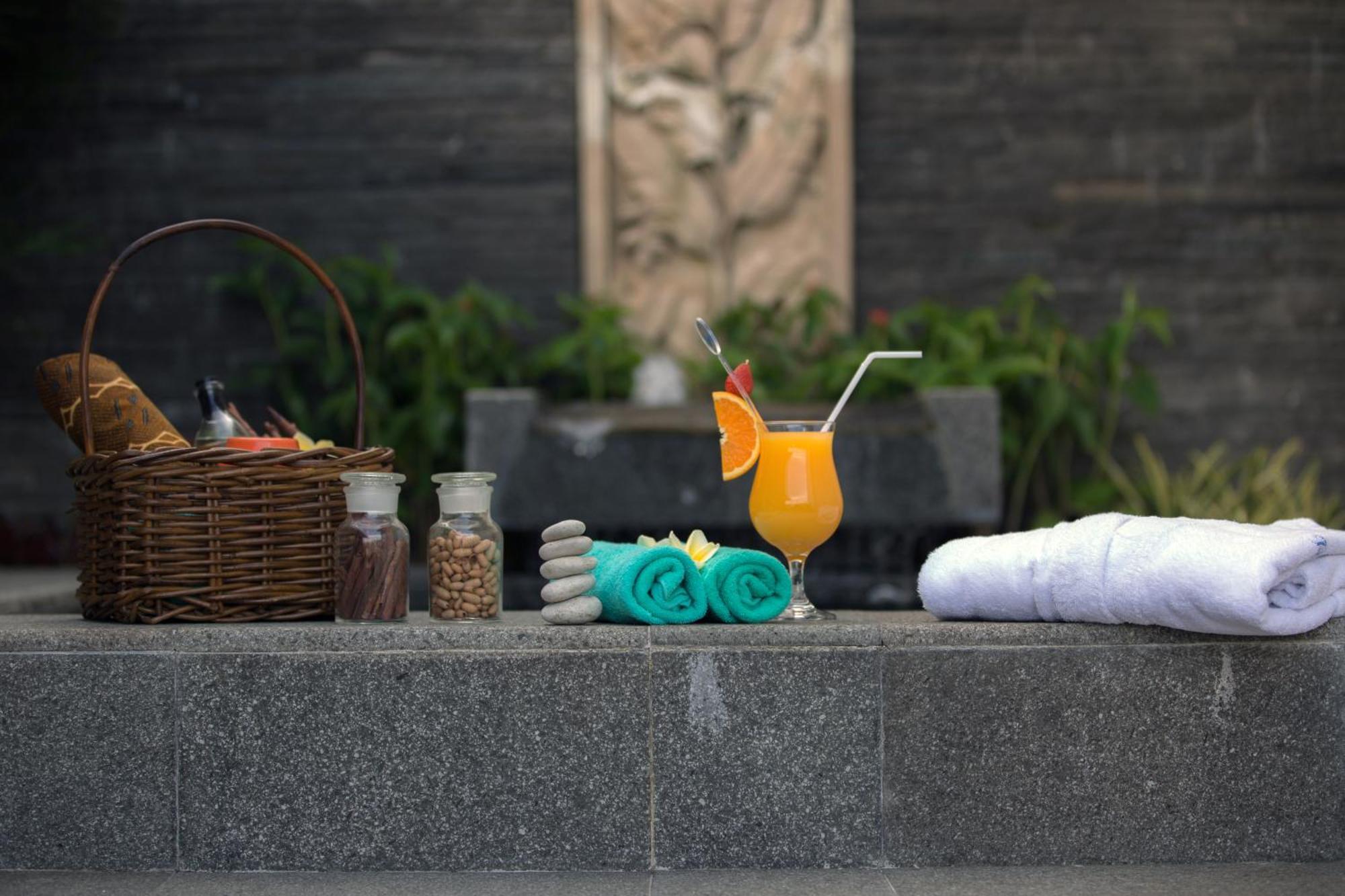 Patra Bandung Hotel Ngoại thất bức ảnh