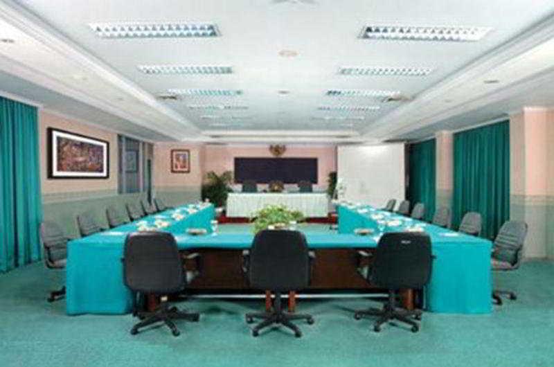 Patra Bandung Hotel Ngoại thất bức ảnh